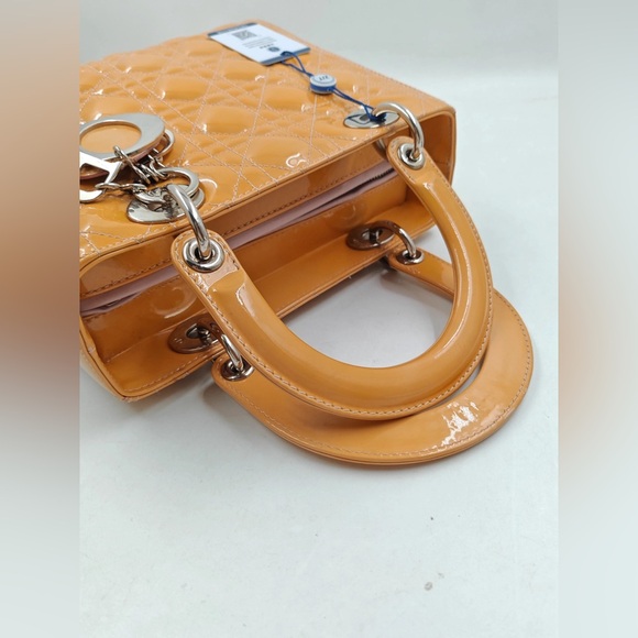 Authentic ‼️lady Dior small bag 2 ways video updated - Picture 11 of 17